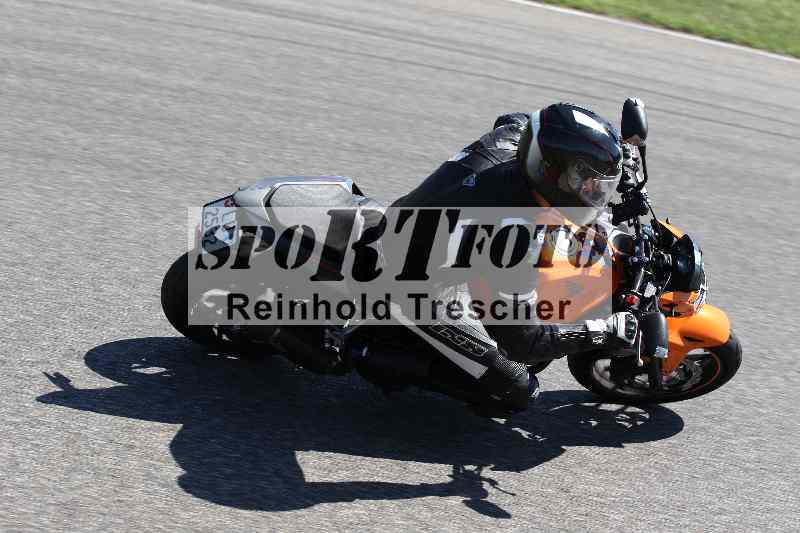 Archiv-2025/43 08.08.2025 Discover the Bike ADR/Bike 1 gruen/200